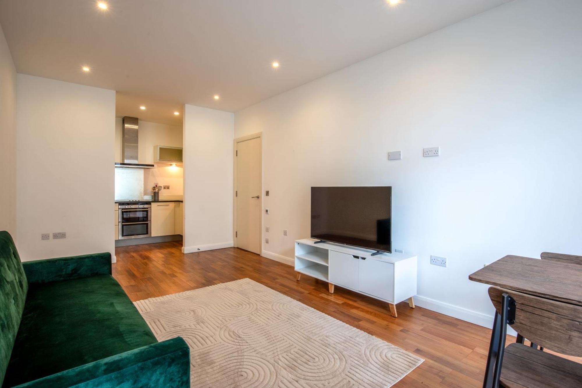 Londwell, Canary Wharf Boutique Balcony Appartement