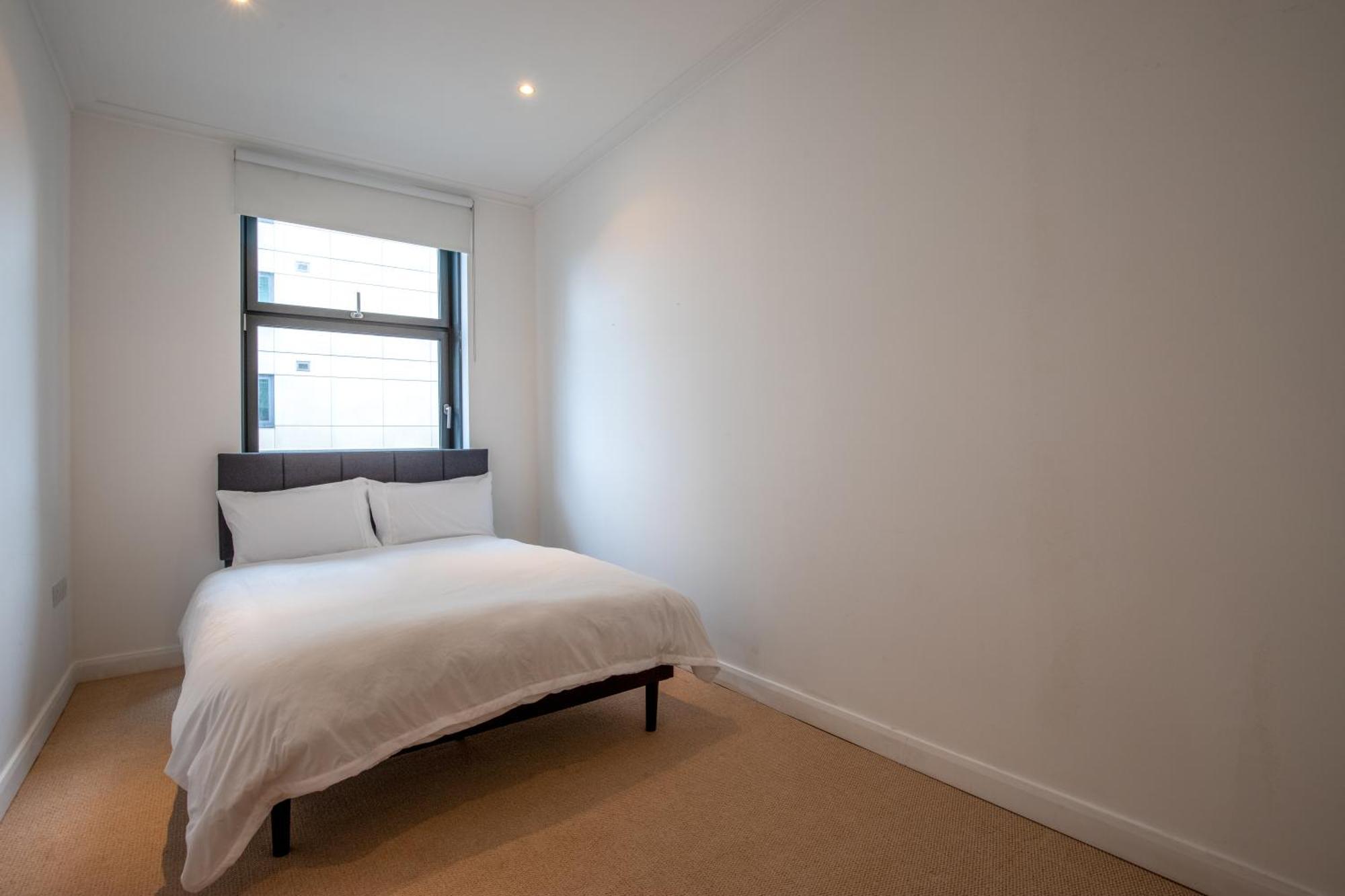 Apartment Londwell, Canary Wharf Boutique Balcony London